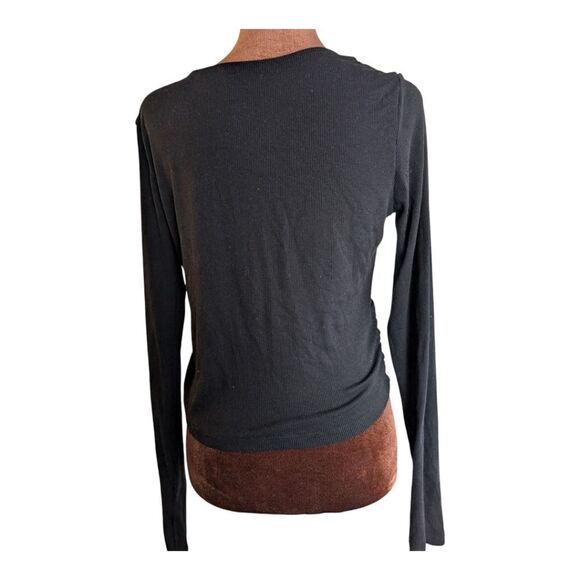 Gap black athletic faux wrap v neck rib knit balletcore top size m - Picture 2 of 4
